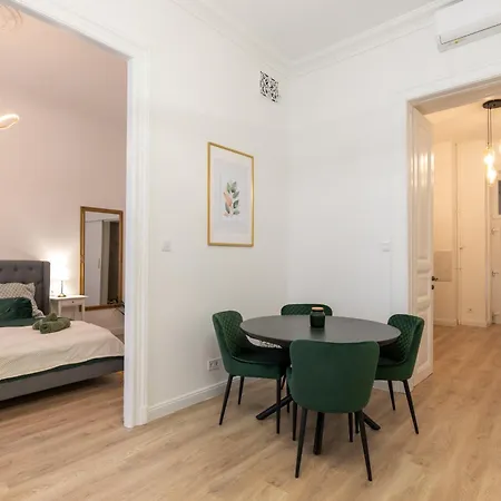 Rose-modern, Central, Quiet, Heroes' Square Apartamento Budapest