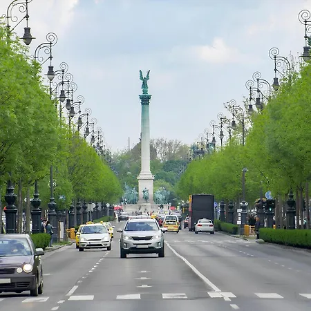 Apartment Rose-modern, Central, Quiet, Heroes' Square *
